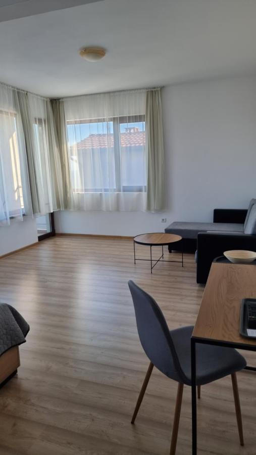 Guest Rooms Sea View Balcic Exterior foto