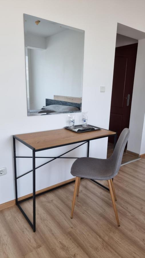 Guest Rooms Sea View Balcic Exterior foto