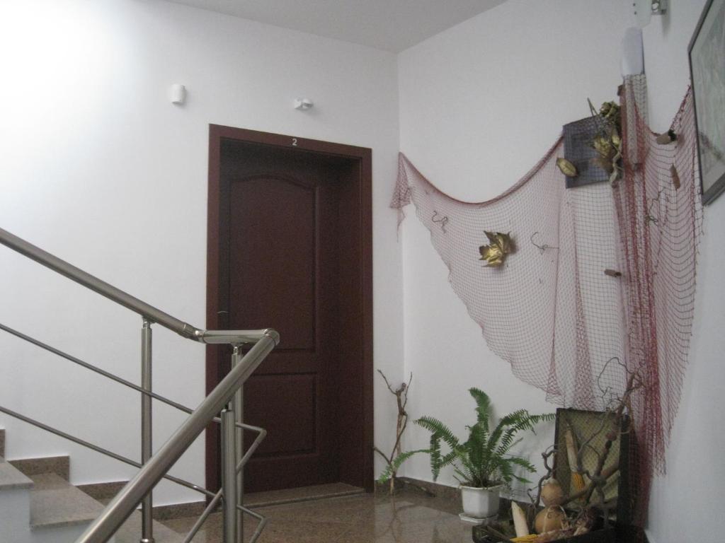 Guest Rooms Sea View Balcic Exterior foto